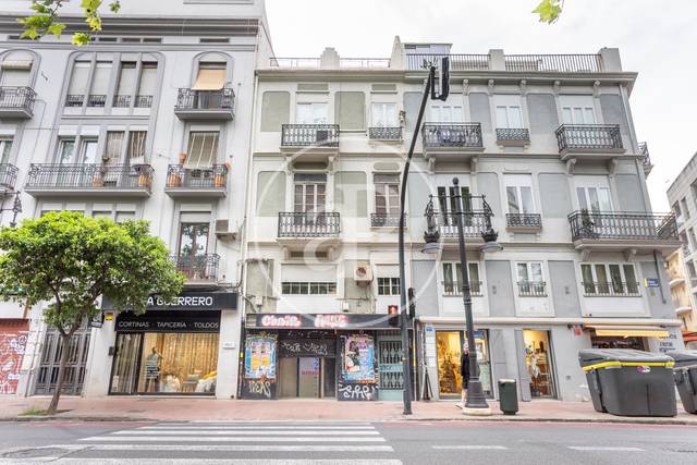 Piso en Venta en Gran Via de Ferran el Catòlic en La Petxina