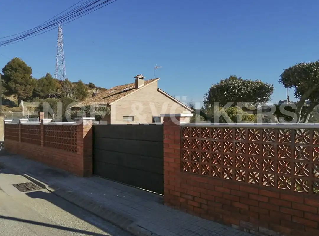 Residential land for sale in Castellbisbal