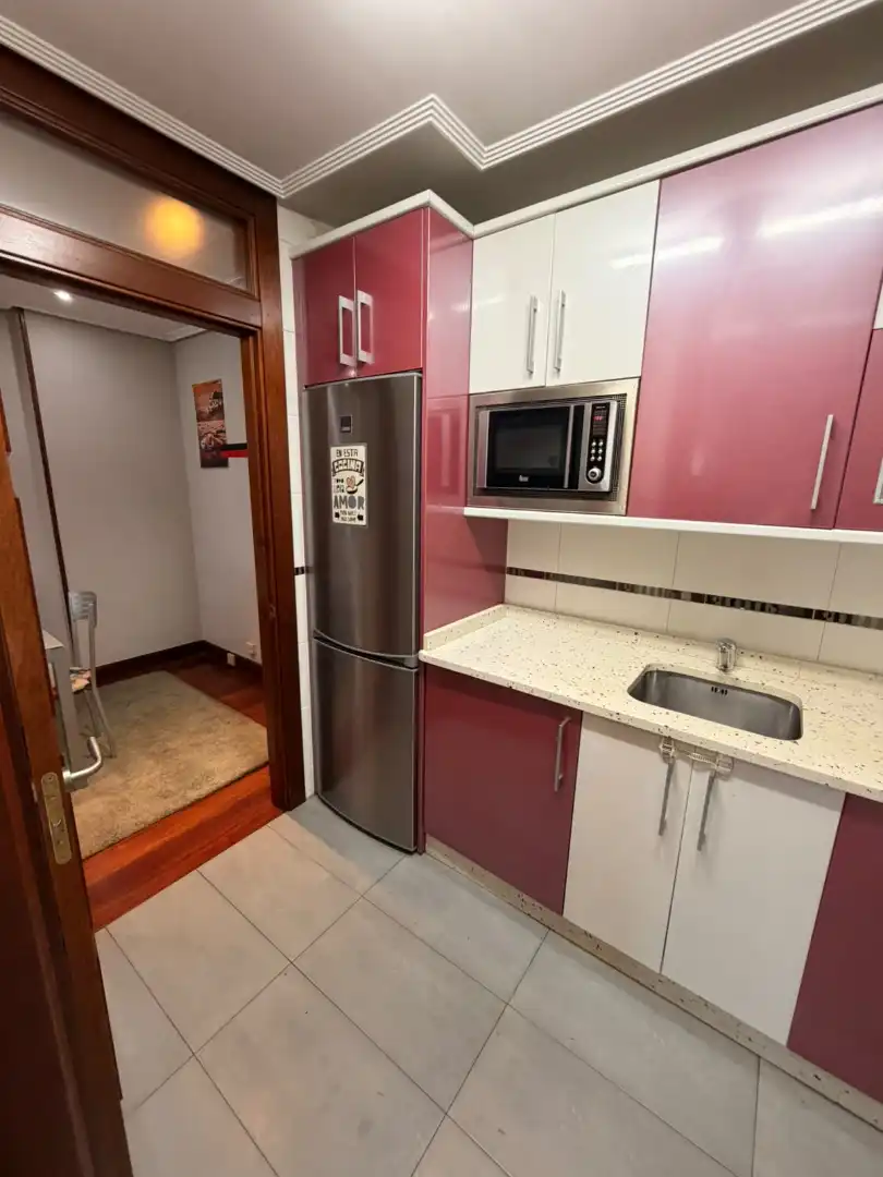 Cocina de Piso en venta en Barakaldo  con Calefacción, Parquet y Amueblado