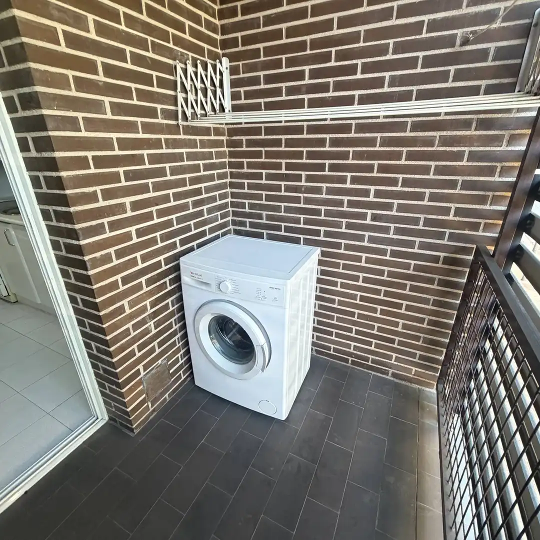 Terraza de Piso en venta en Madrid con Piscina comunitaria
