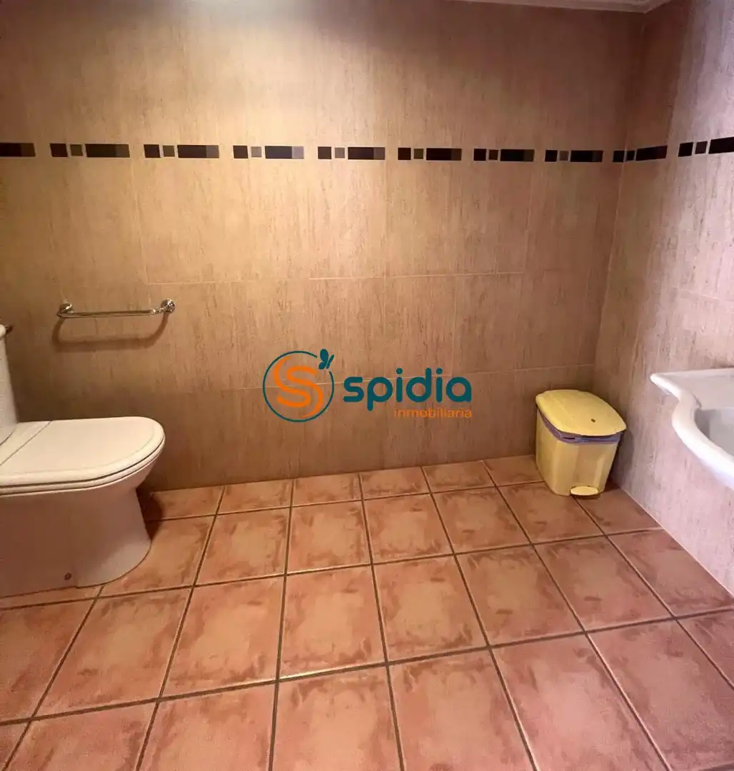 Baño de Edificio en venta en Águilas