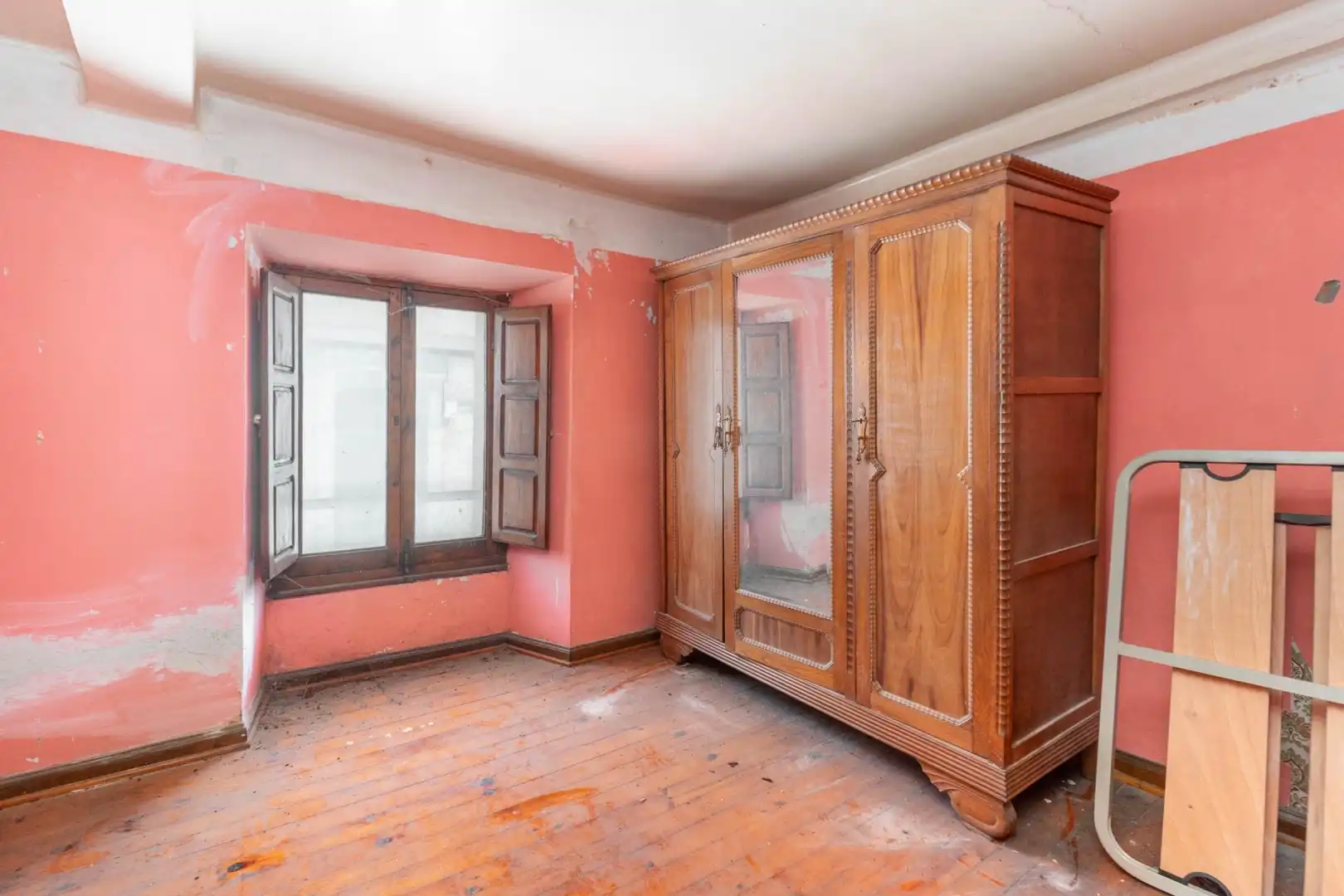 Dormitori de Casa adosada en venda en Lena