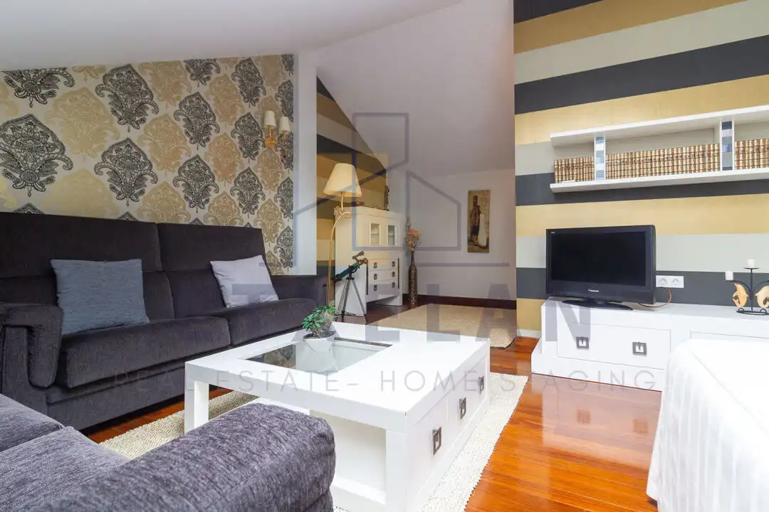 Sala d'estar de Casa o xalet en venda en Igorre amb Calefacció, Jardí privat i Traster
