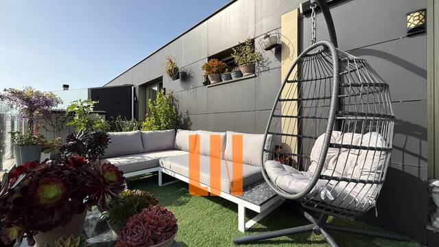 Piso en Venta en Rúa Revolución Francesa en Vioño