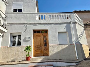 Terraced house for sale in Carrer Sant Roc 79