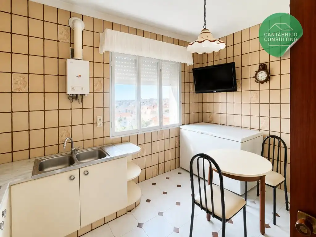 Küche von Wohnung zum Verkauf in Navia mit Möbliert