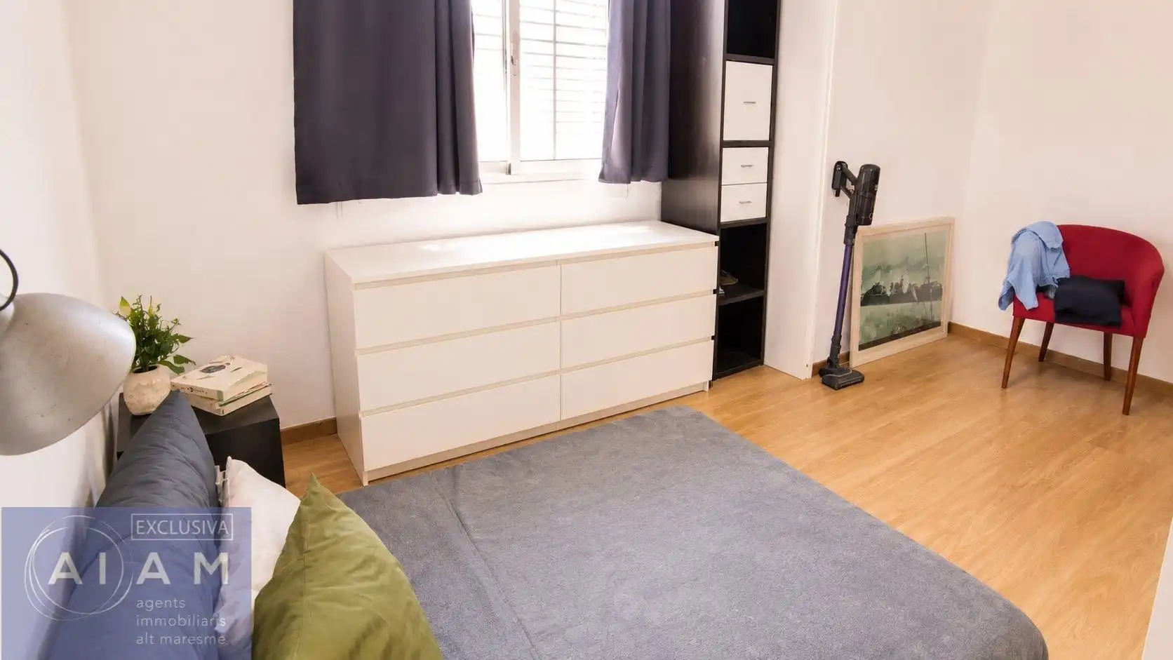 Habitación de Piso en venta en Pineda de Mar con Aire acondicionado y Balcón