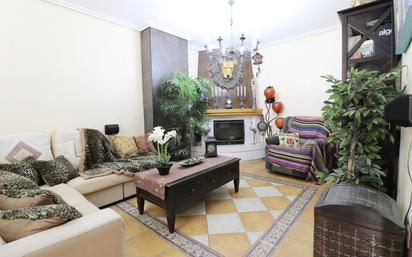 Living room of Planta baja for sale in Elche / Elx  with Air Conditioner
