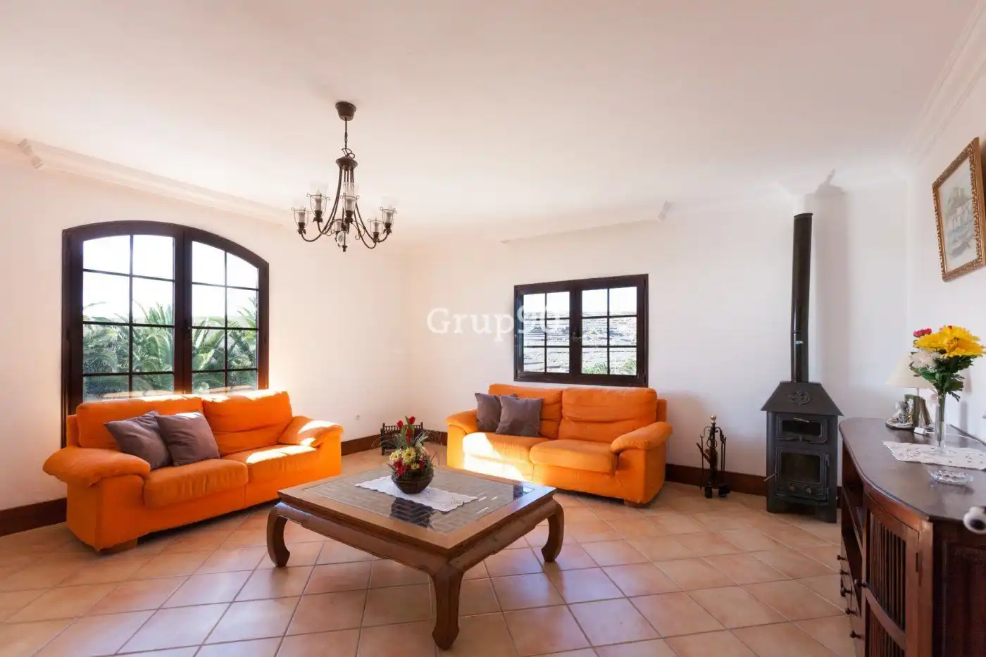 Sala de estar de Casa o chalet en venta en Teguise con Piscina y Jacuzzi