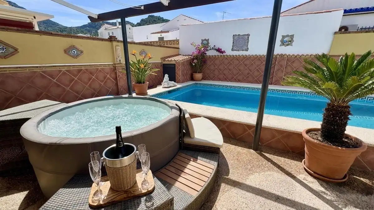 Terrassa de Casa o xalet en venda en Alhaurín de la Torre amb Aire condicionat, Calefacció i Piscina