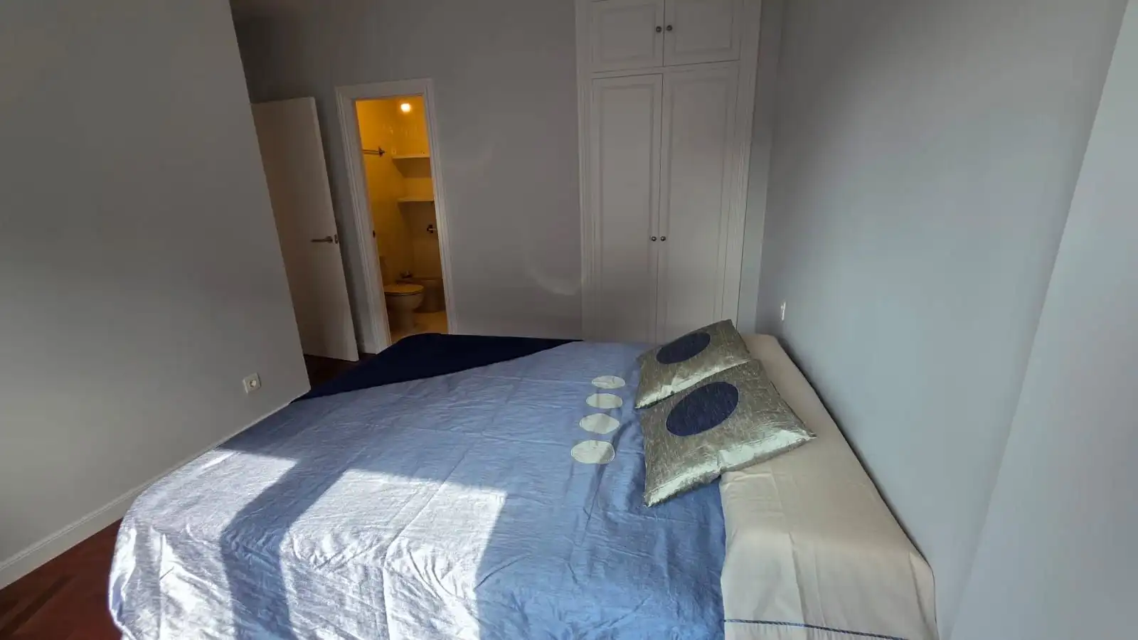Dormitori de Pis en venda en Castro-Urdiales amb Calefacció i Terrassa
