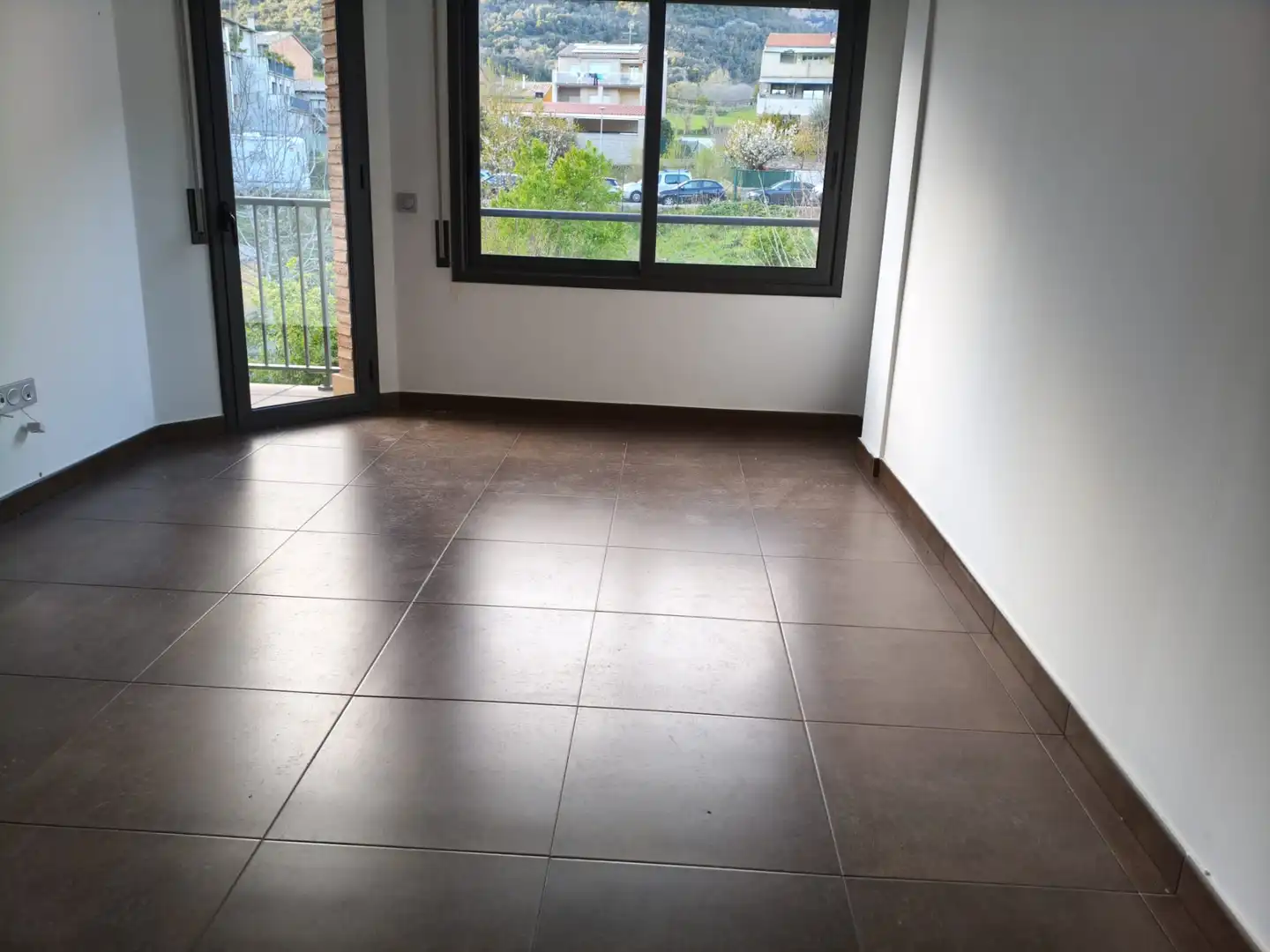 Terrasse von Wohnungen zur Miete in Avià mit Heizung, Ofen und Balkon