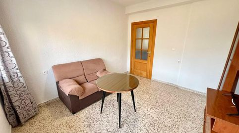 Foto 4 von Wohnung zur Miete in Calle Calle Javier de Burgos, 4, Campo Verde, Granada Capital