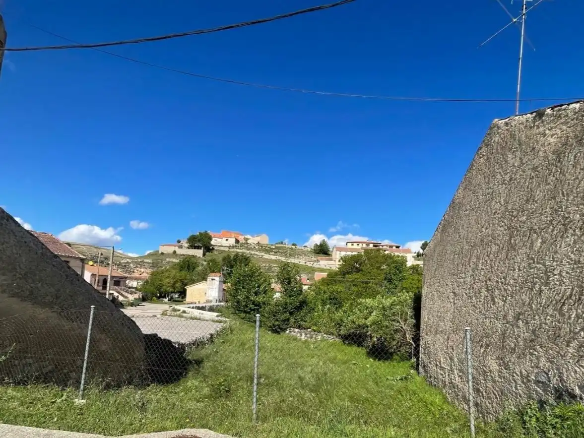 Residential zum Verkauf in Castroserna de Abajo