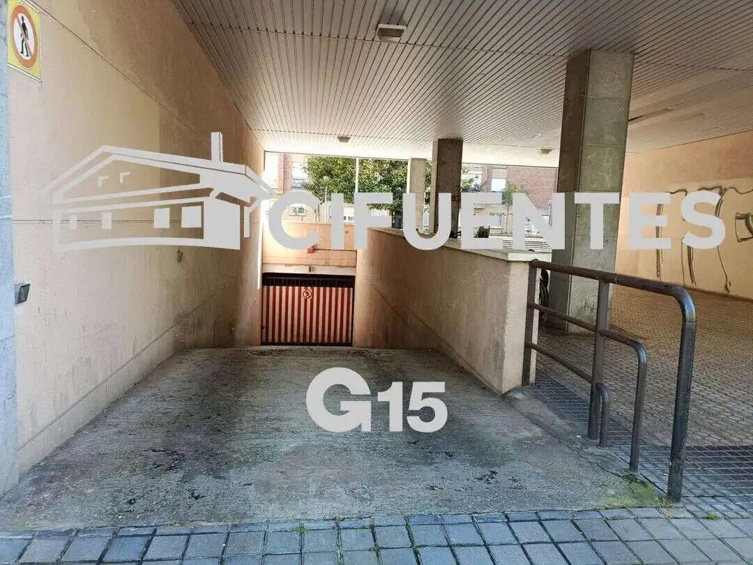 Garage zur Miete in Baldomero Anabitarte Plaza, Anoeta