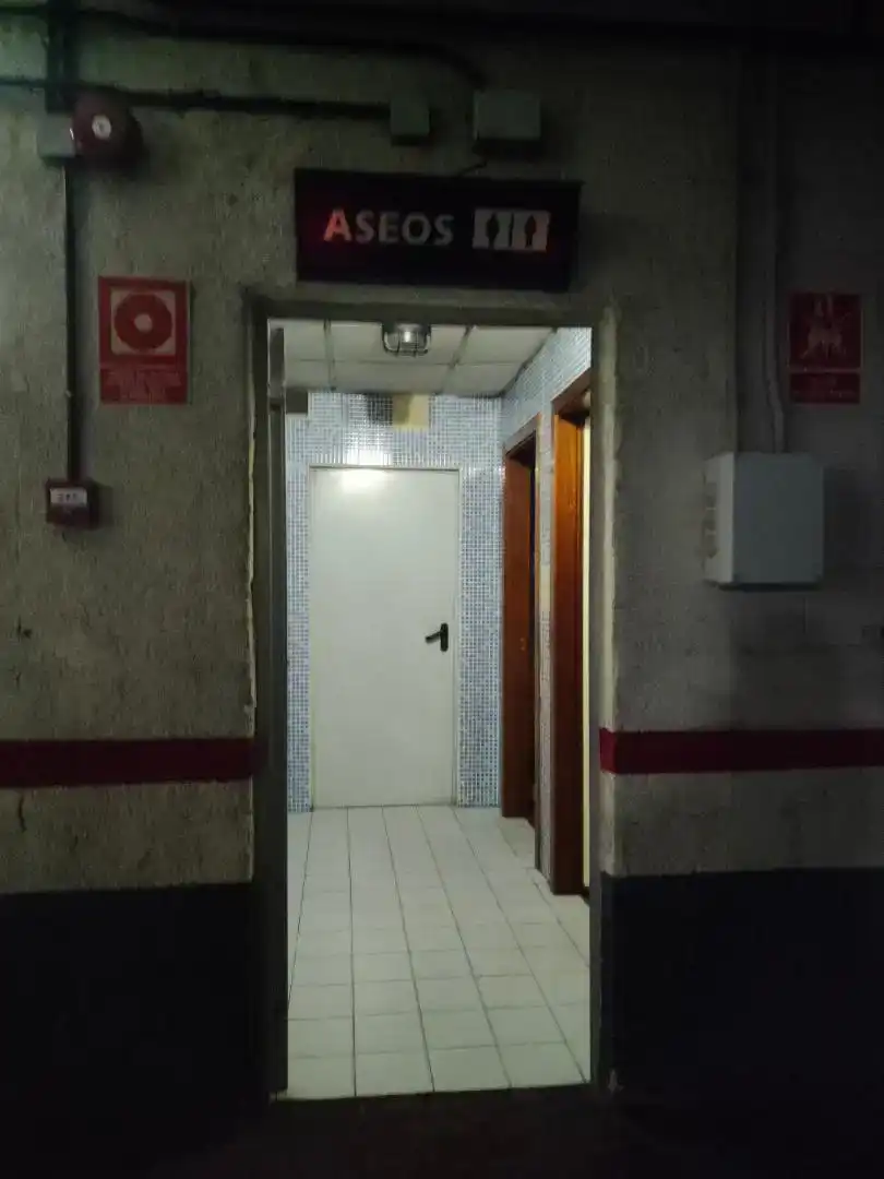 Garage zur Miete in Gijón 