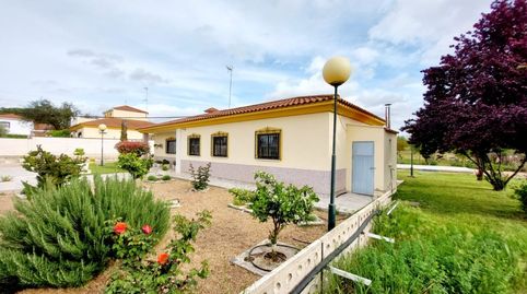 Foto 3 de Casa o chalet en venta en Diseminados Lebratos Los, Dehesilla de Calamón - Campomanes, Badajoz Capital