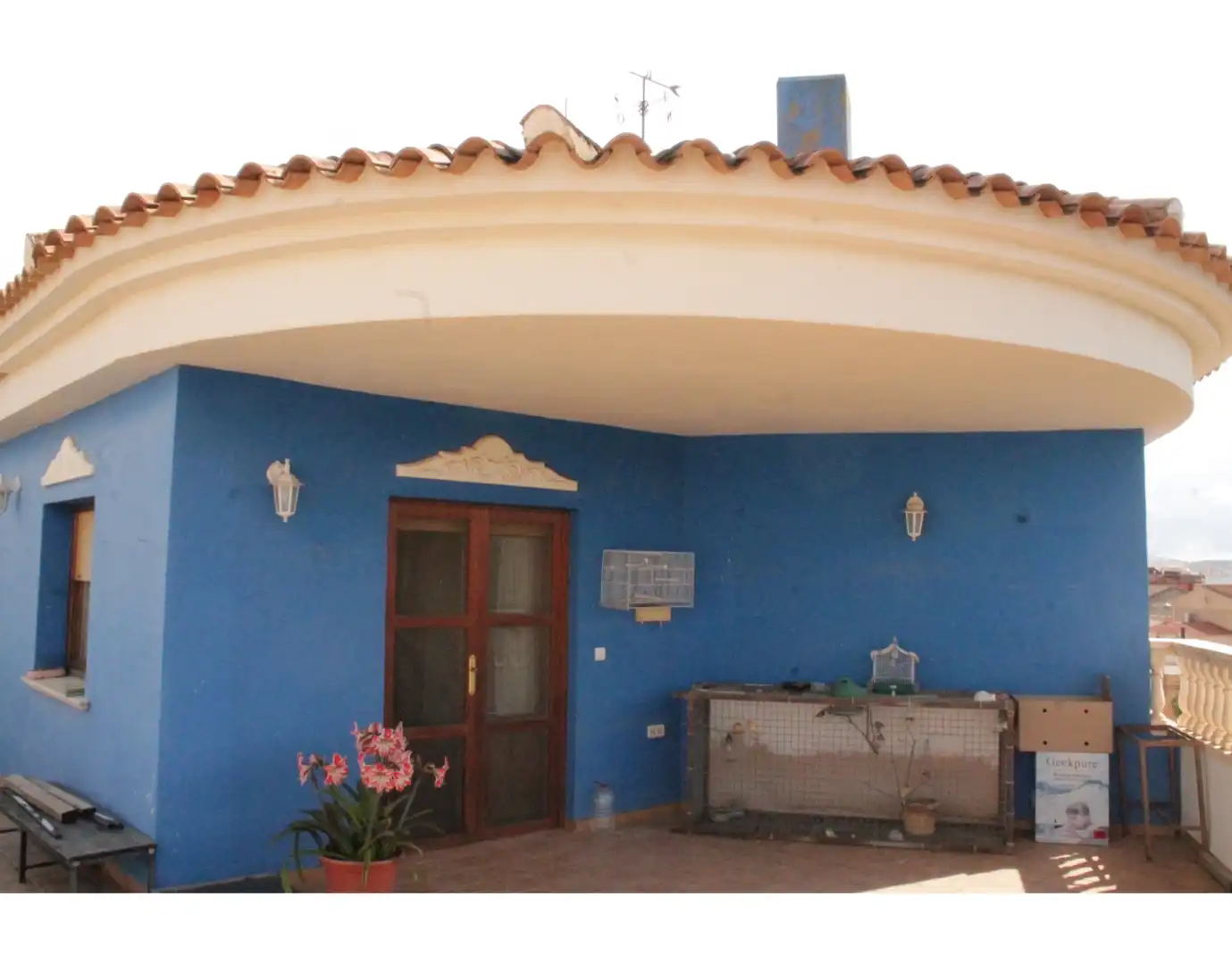Casa adosada en venta en El Pinós / Pinoso