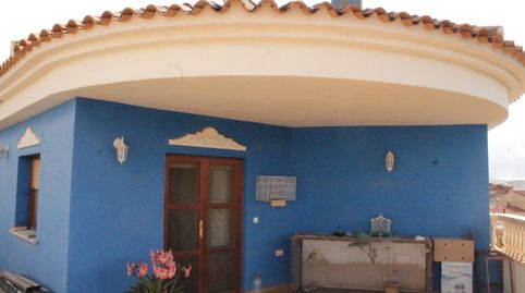 Foto 4 de Casa adosada en venda a El Pinós / Pinoso, Alicante