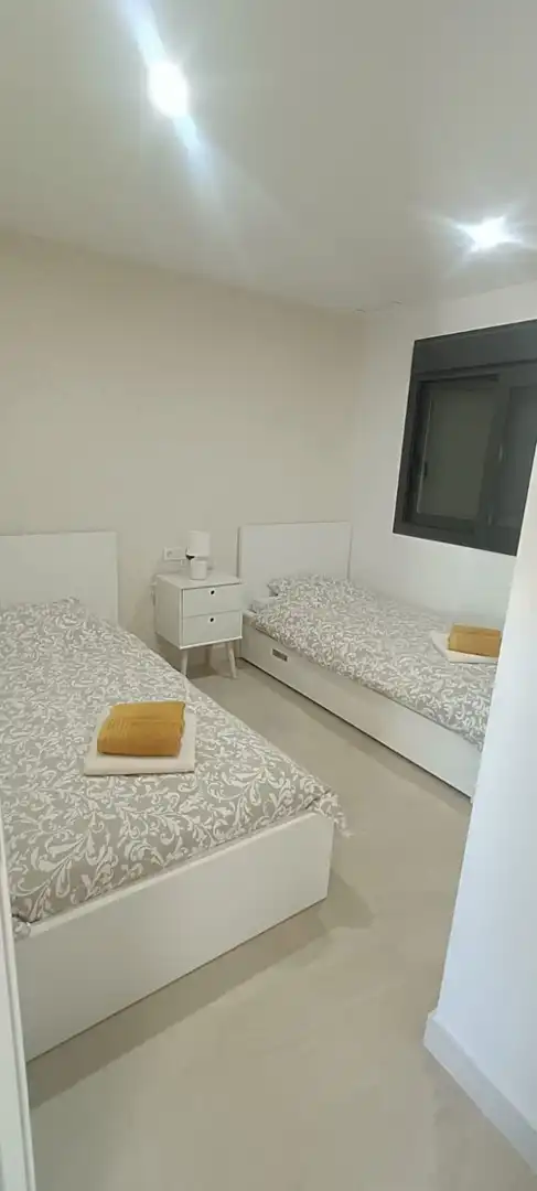 Habitación de Ático de alquiler en Torrevieja con Aire acondicionado, Calefacción y Terraza