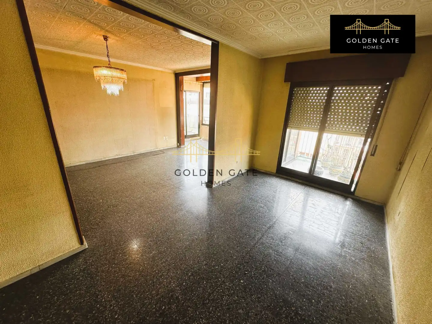 Vista exterior de Piso en venta en Barcelona con Balcón