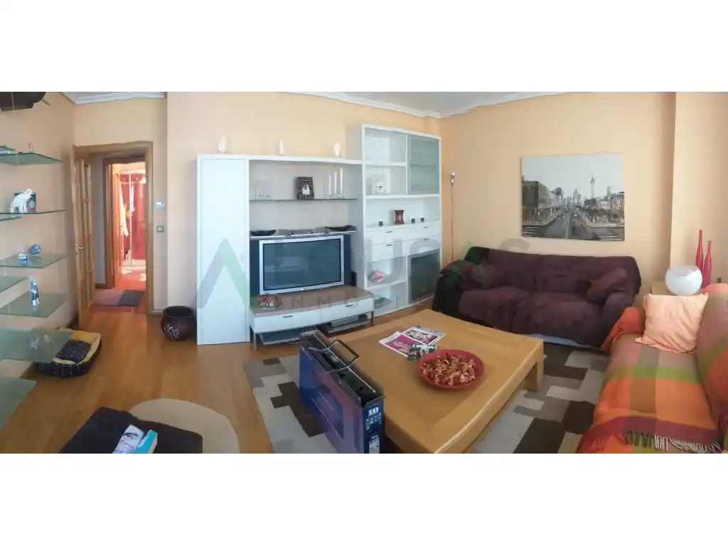 Sala de estar de Piso en venta en Lugo con Terraza y Balcón