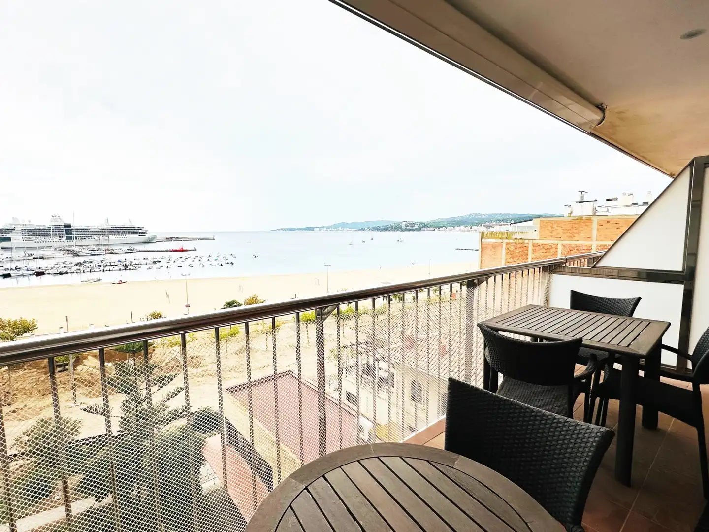 Terraza de Piso en venta en Palamós con Aire acondicionado, Terraza y Amueblado