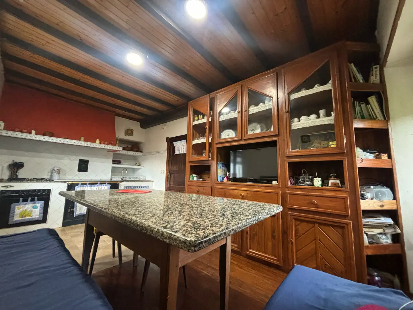 Cocina de Finca rústica en venta en Tineo con Jardín privado, Parquet y Terraza