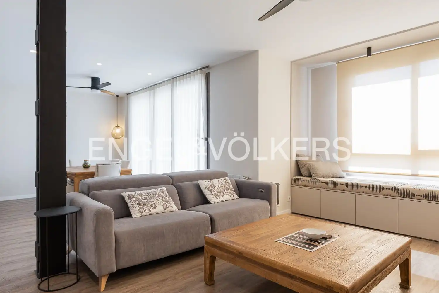Wohnzimmer von Wohnung zum Verkauf in Valencia mit Klimaanlage, Heizung und Terrasse
