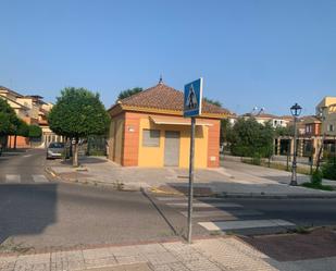 Exterior view of Premises to rent in Castilleja de la Cuesta  with Terrace