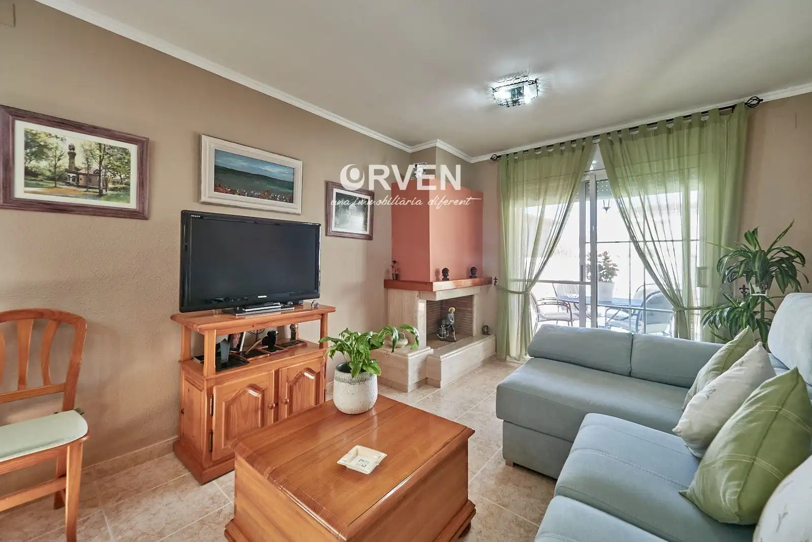 Sala d'estar de Casa o xalet en venda en Creixell amb Aire condicionat, Calefacció i Terrassa