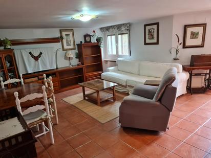 Sala d'estar de Finca rústica en venda en Prádena amb Calefacció i Jardí privat