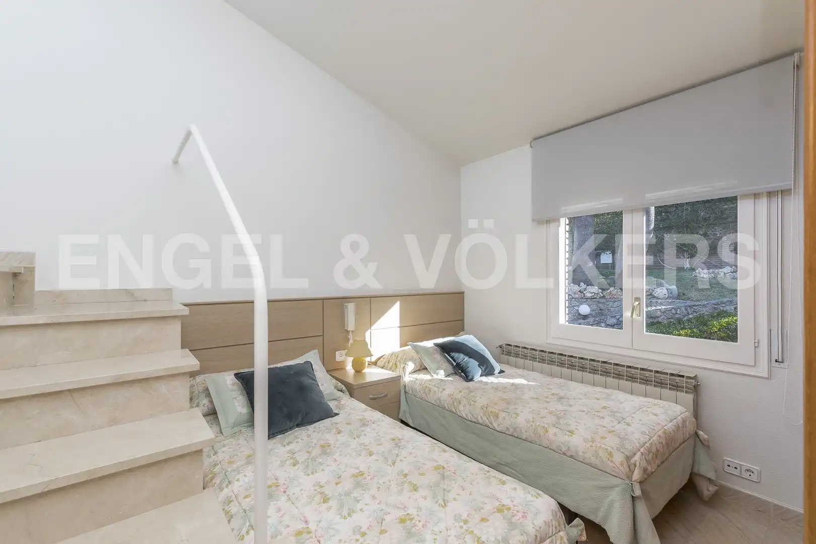 Dormitori de Casa o xalet en venda en Castelldefels amb Aire condicionat, Calefacció i Jardí privat