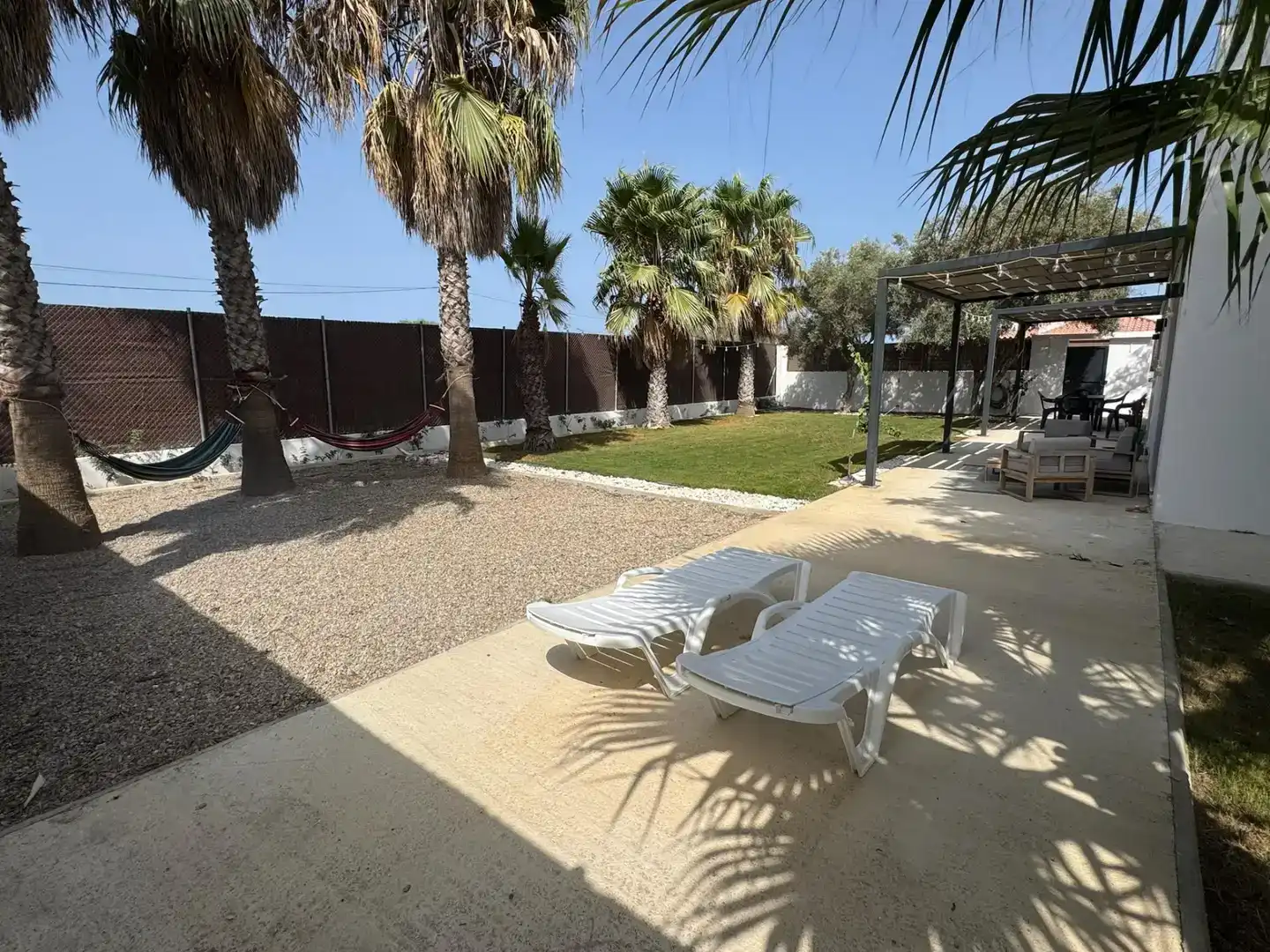 Terraza de Casa o chalet de alquiler en Chipiona con Jardín privado y Amueblado