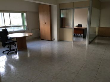 Ufficio in affitto a Mesoiro