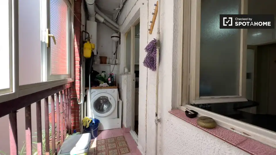 Piso con terraza en alquiler en Ciutat Vella, imagen 12