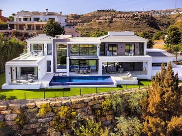 Casa con balcón en venta en La Alquería