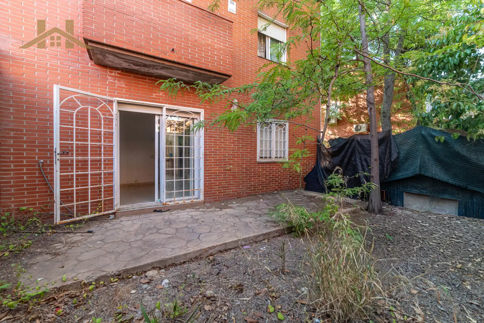 Vista exterior de Casa adosada en venda en Valdemoro amb Aire condicionat, Calefacció i Jardí privat
