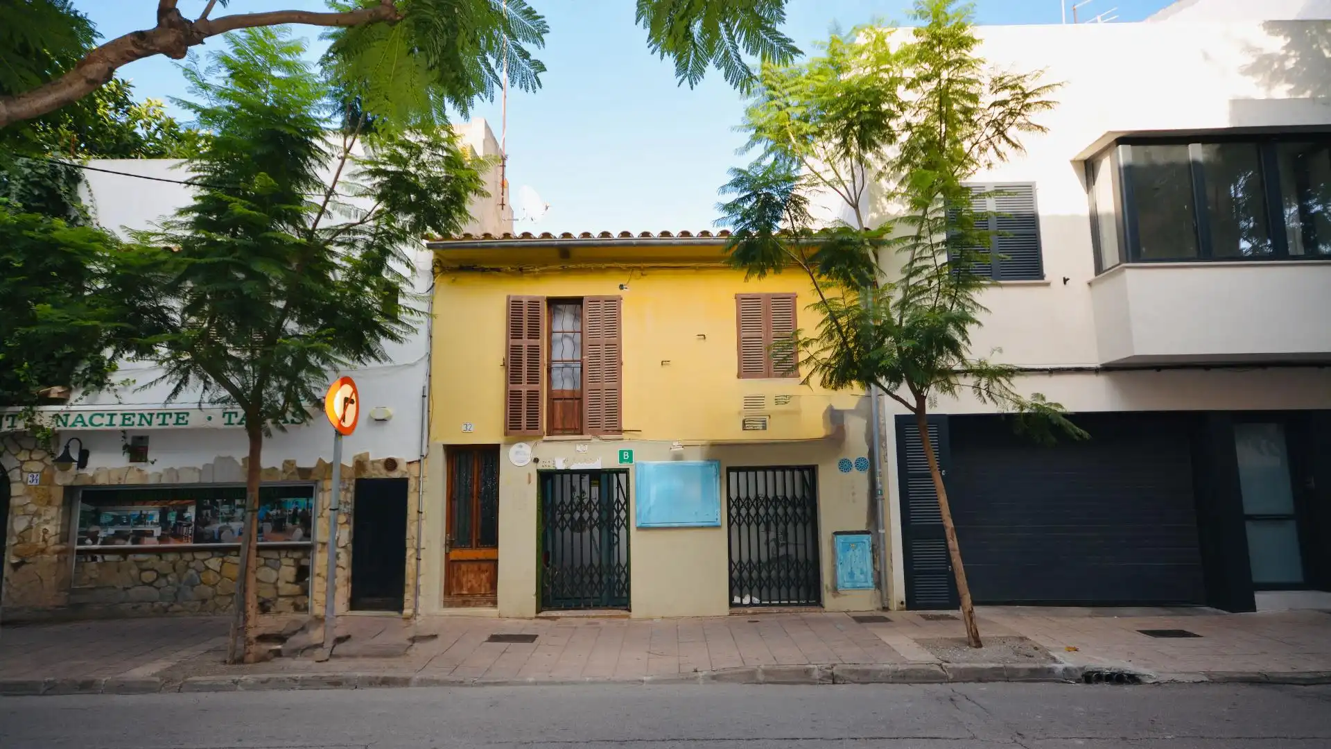 Vista exterior de Casa adosada en venda en Pollença amb Jardí privat i Terrassa