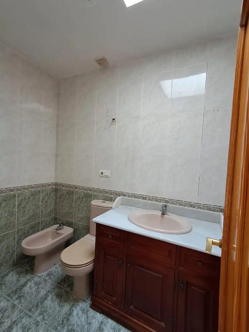 Bathroom of Detached homes for sale in Roquetas de Mar  with Terrace and Community pool