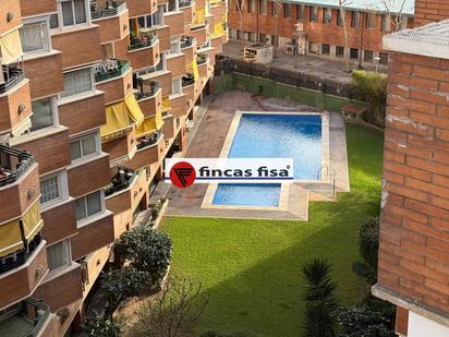 Swimming pool of Flat for sale in Premià de Mar  with Air Conditioner, Heating and Terrace