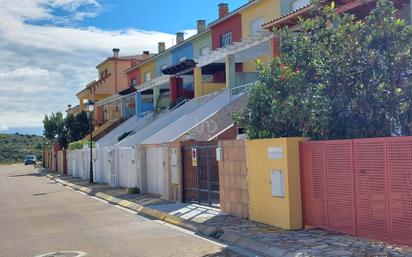 Vista exterior de Casa o xalet en venda en Costur amb Terrassa