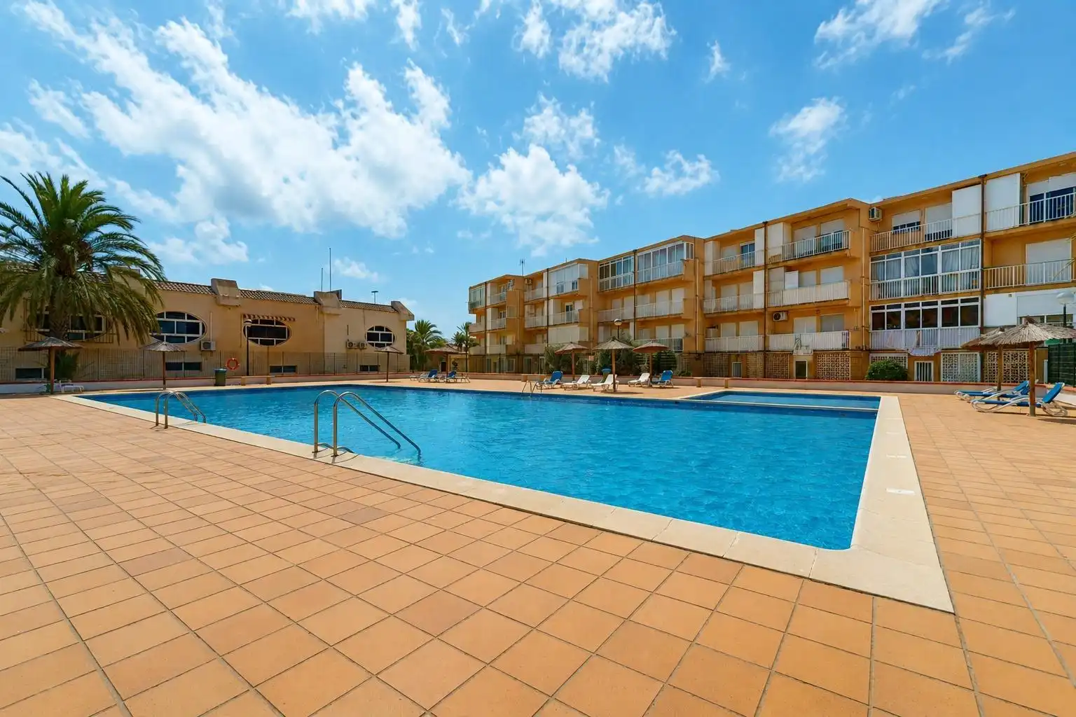 Swimming pool of Apartments for sale in La Manga del Mar Menor  with Terrace and Community pool