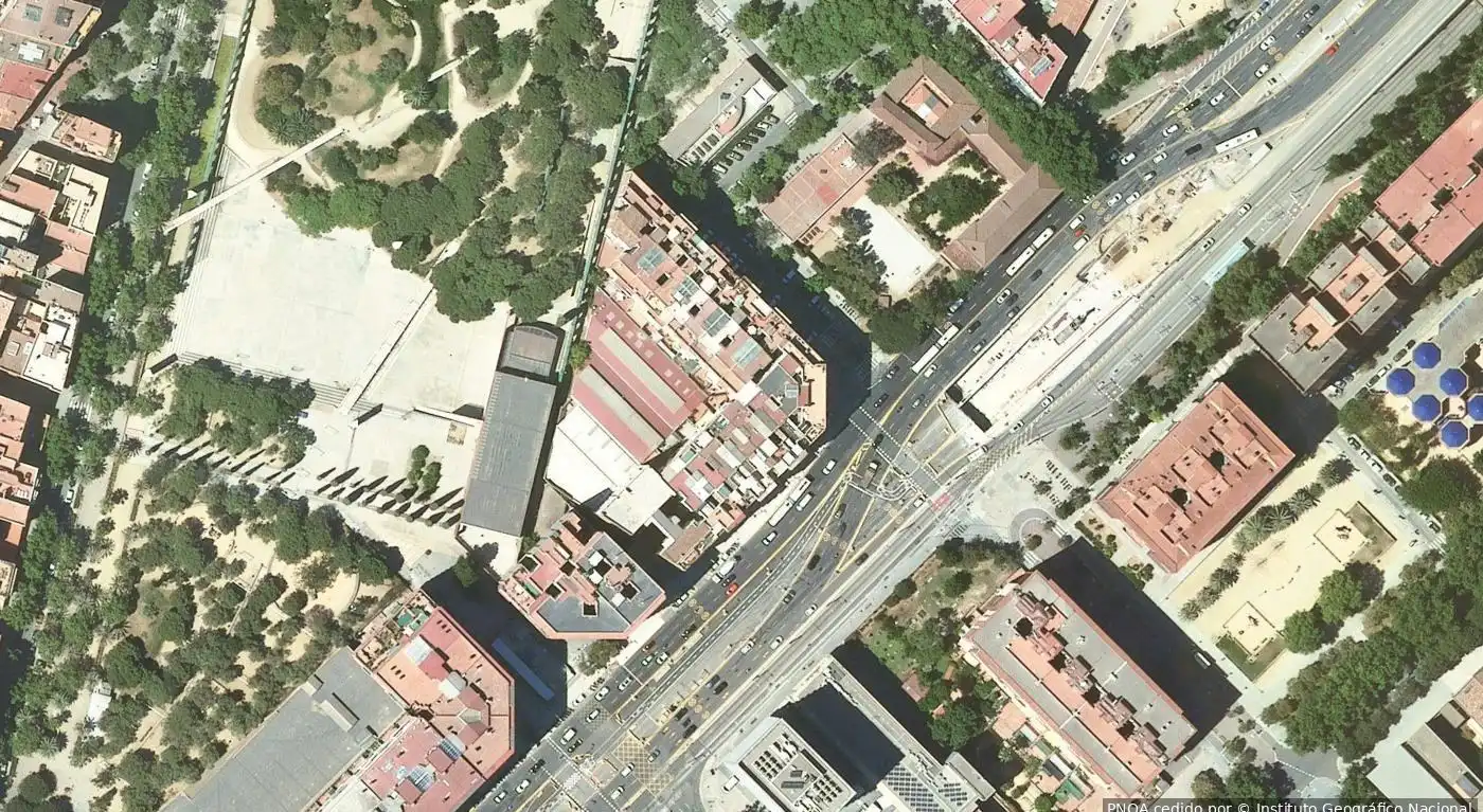 Vista exterior de Pis en venda en Sant Martí