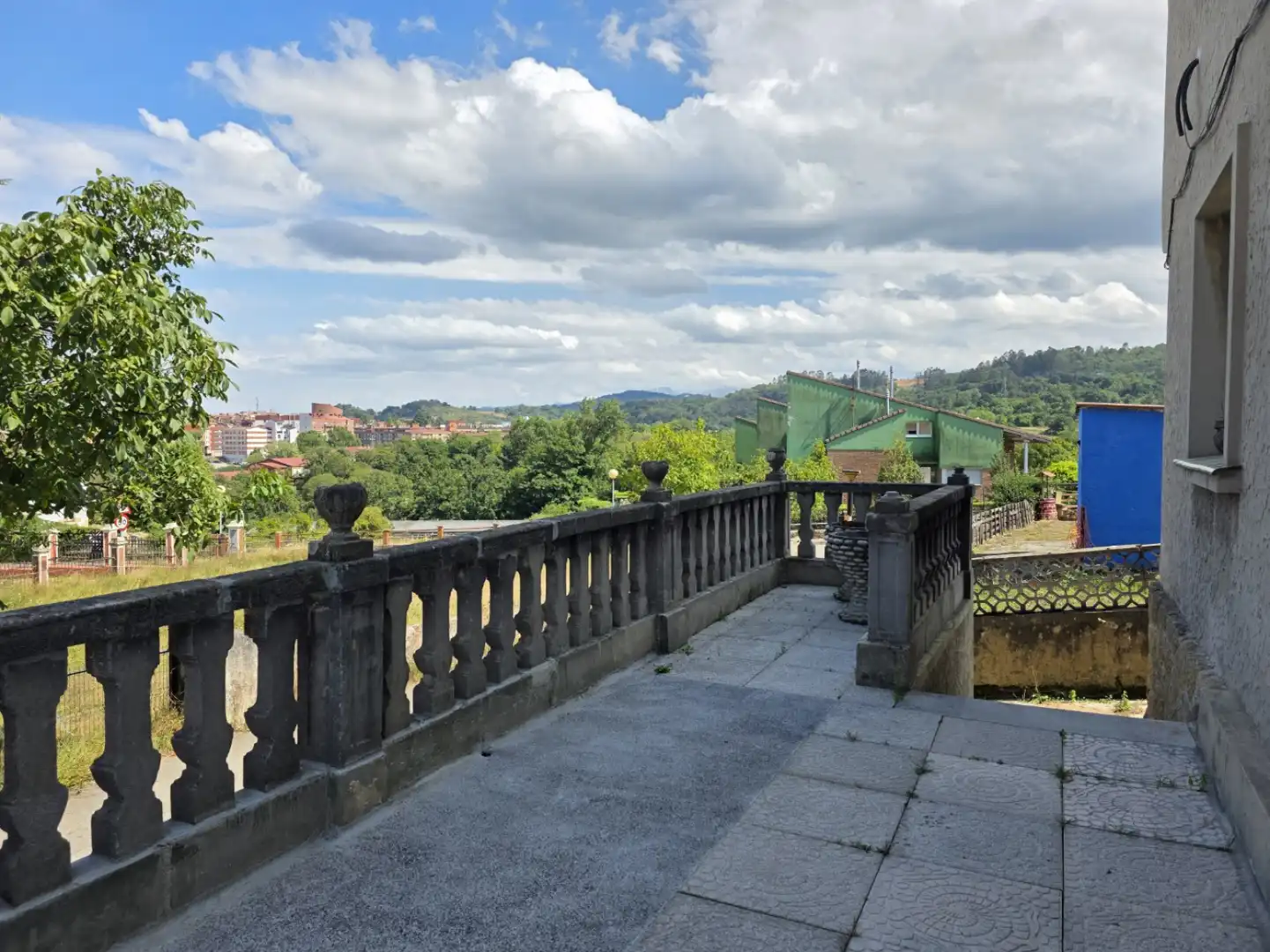 Terrassa de Casa o xalet de lloguer en Siero amb Calefacció, Parquet i Terrassa