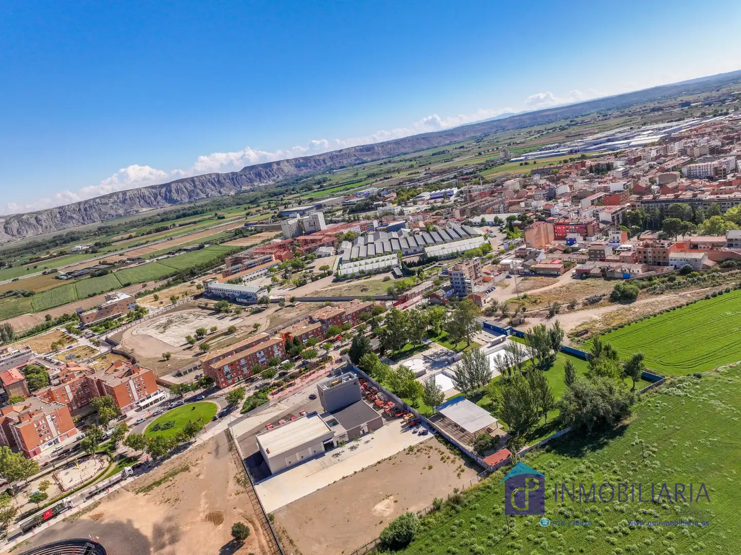 Außenansicht von Residential zum Verkauf in Zaragoza