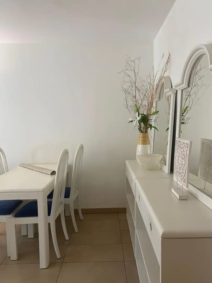 Appartement compact avec ascenseur à louer à Centre, imagen 2
