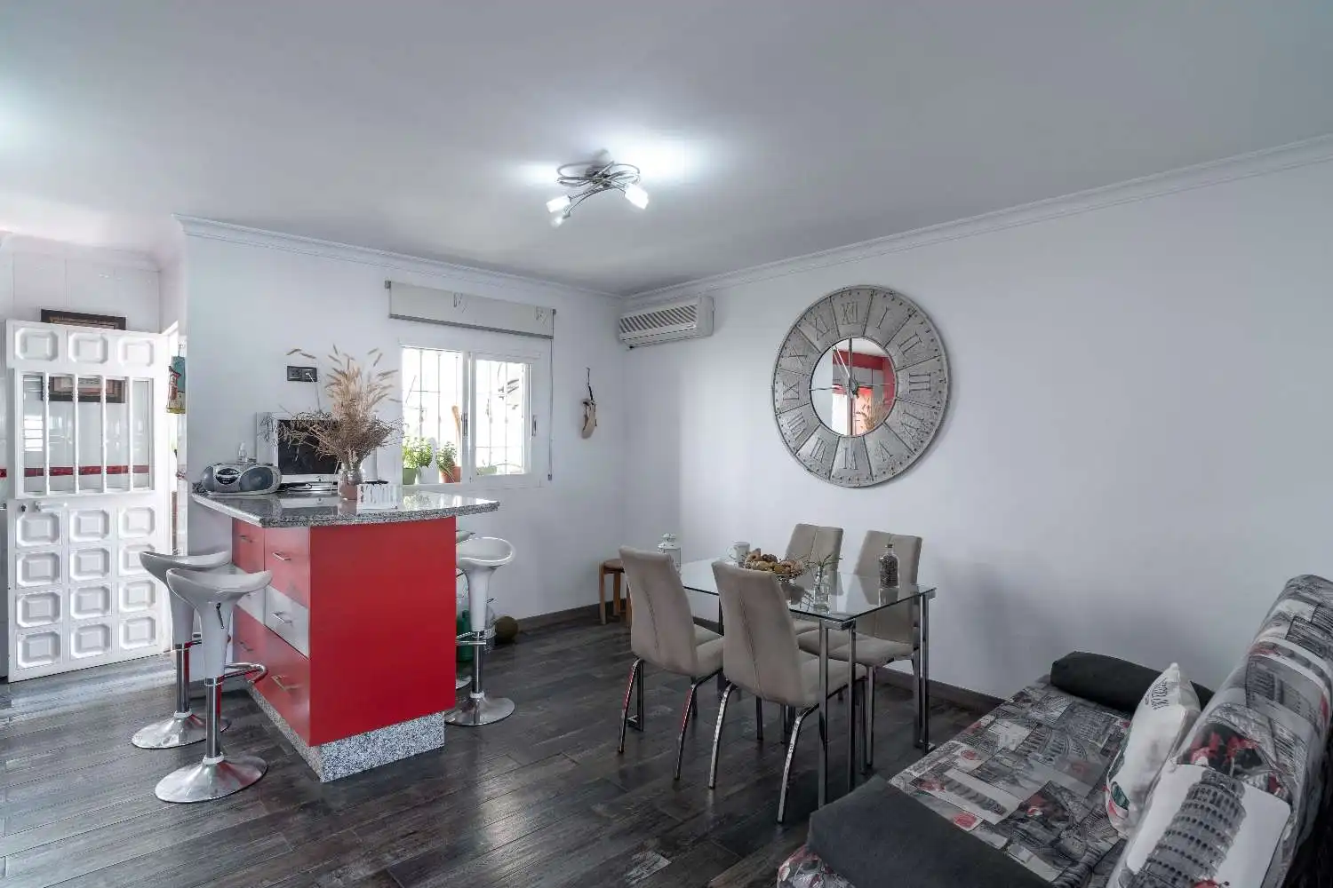 Casa o xalet en venda a Hispanidad - Vivar Téllez