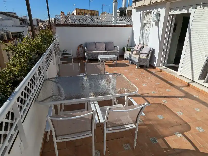 Terrasse von Dachboden zur Miete in Sevilla mit Klimaanlage, Heizung und Terrasse