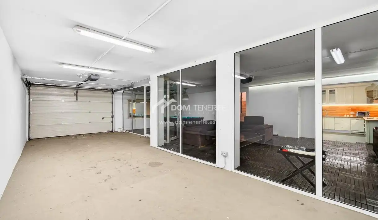 Casa o chalet en venta en Arona con Terraza, Piscina y Amueblado